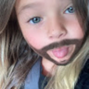 Meet your Posher, Gianna